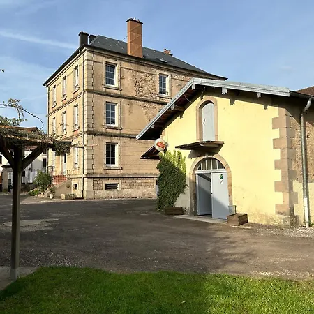 La Distillerie 1881 ベッド・アンド・ブレックファスト アイユヴィエ・エ・リオモン
